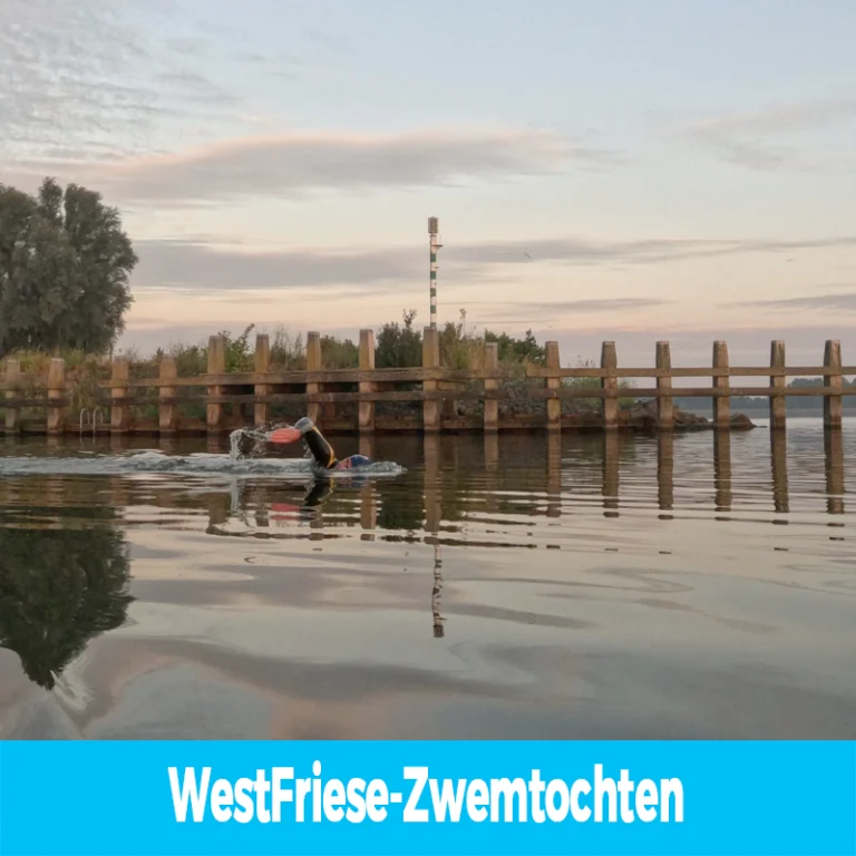 Westfriese Zwemtochten: open water uitdagingen op het IJsselmeer waar sporters hun grenzen verleggen.